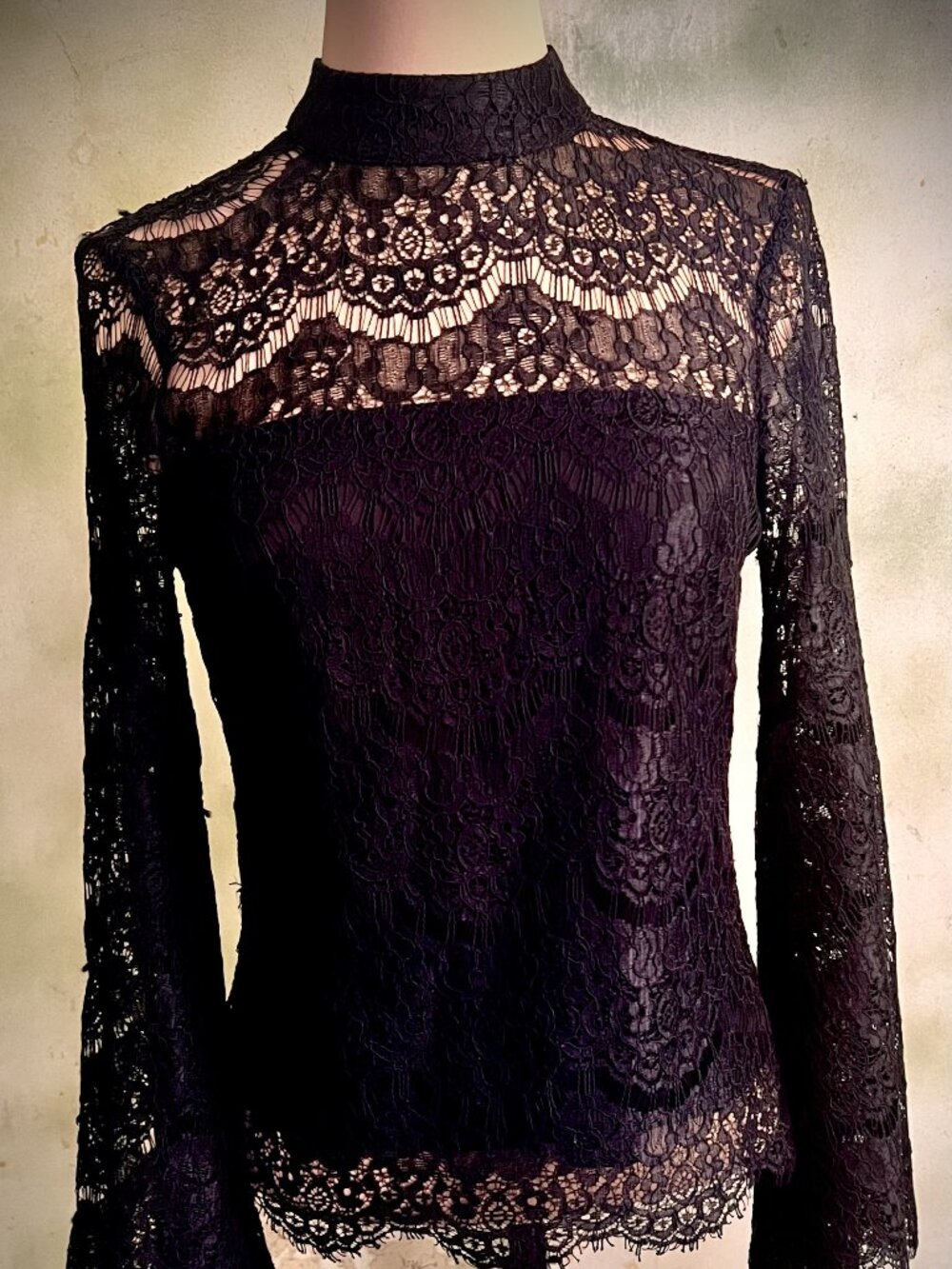 Venus Size 2 Black Lace High Neck Bell Sleeve Blouse